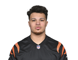 Erick All headshot